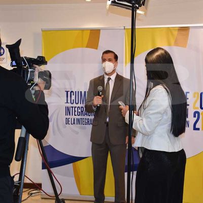 CCTV-Parlamento-andino-13