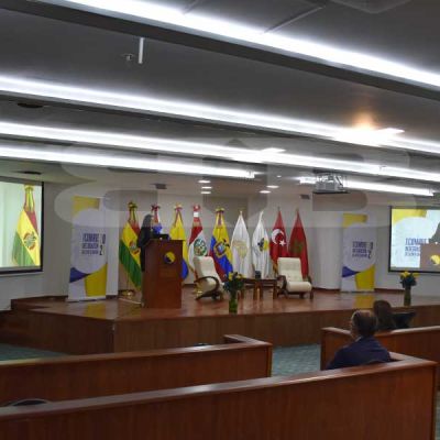CCTV-Parlamento-andino-9